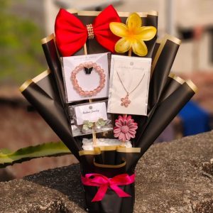Accessories Gift Bouquet